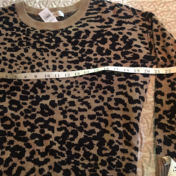 Ann Taylor Loft Leopard Print Sweater - NWT - Picture 2 of 4